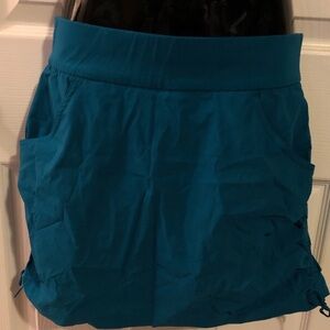 Columbia Women's Teal Skort